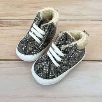 Futrovane patikice za bebe devojčice "Snake"