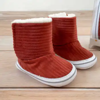 Nehodajuće somot čizmice Pattini