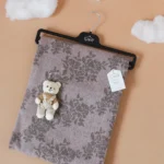 Braon ćebence sa igračkicom Tafyy Meda