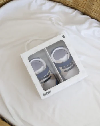 Trobojne nehodajuće patike teget Jungle