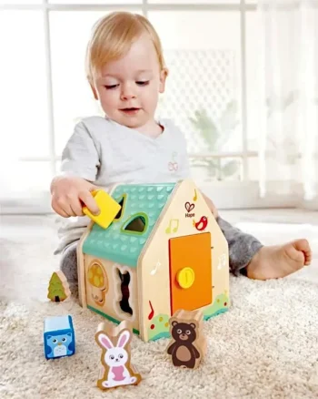 Hape drvena kućica sorter